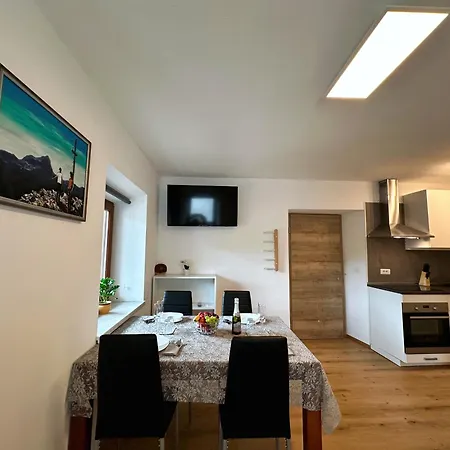 Apartman Bijol *