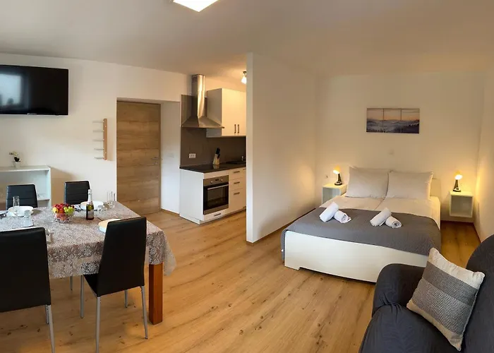 Bijol アパート *